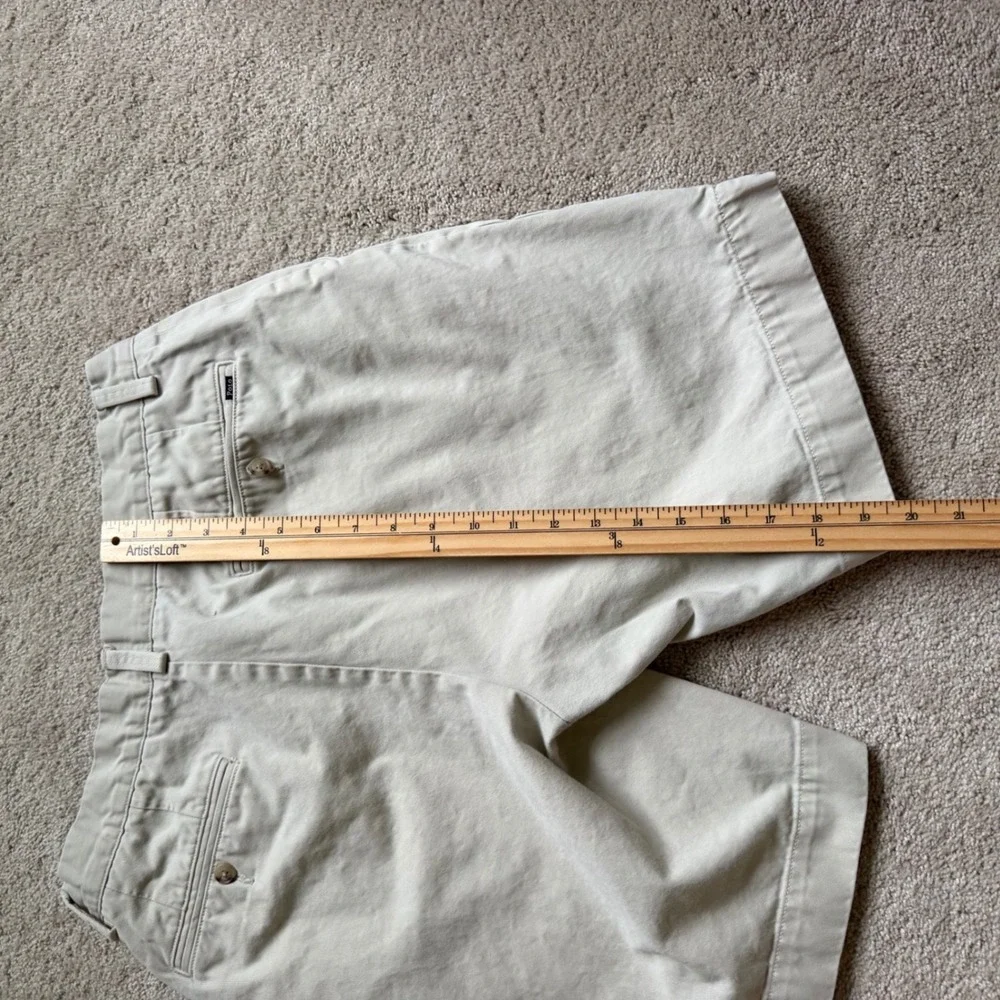 Polo Ralph Lauren Classic Fit 9 Inch Chino Shorts Khaki Tan Cotton Size 33